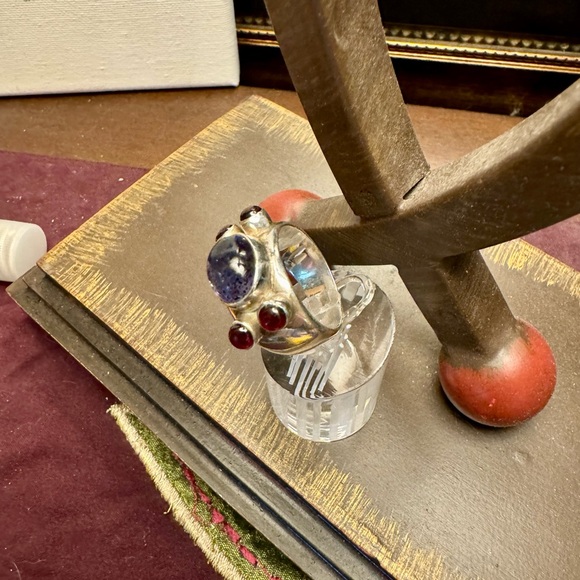 Silver ring with garnet and amethyst; size 6.5 from 1990. - Picture 3 of 5